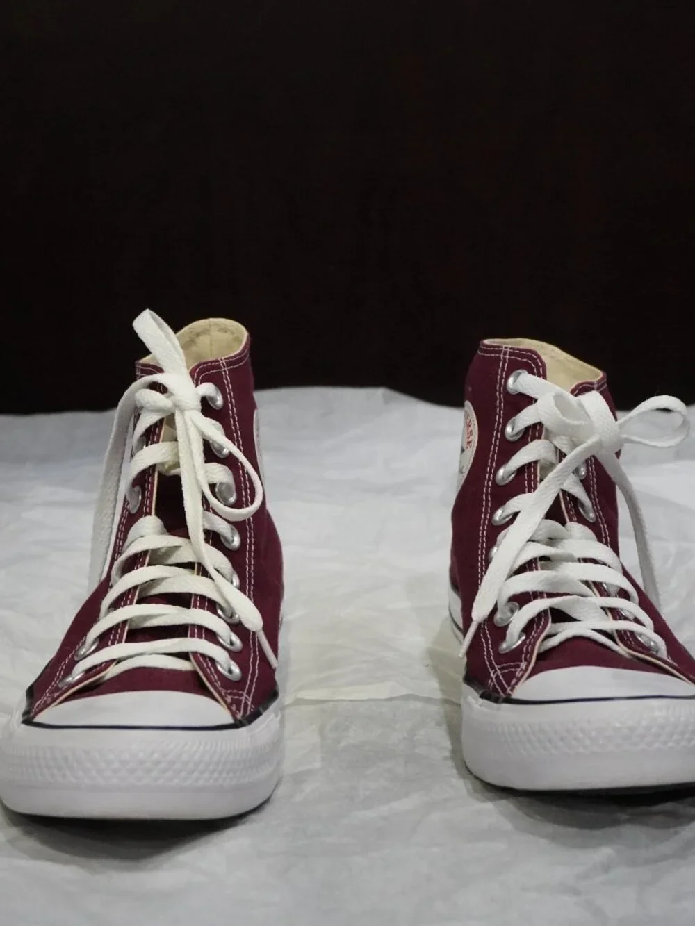 W9 M7 Red Chuck Taylor All Star High Top Sneaker - Picture 2 of 7